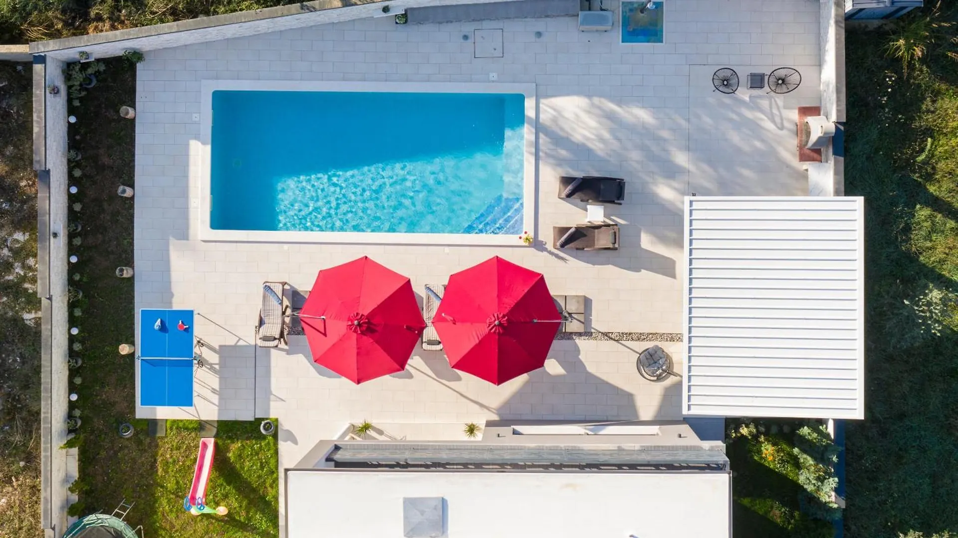 פולה Villa Edis